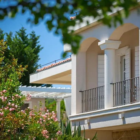 Gloriamaris Vodice